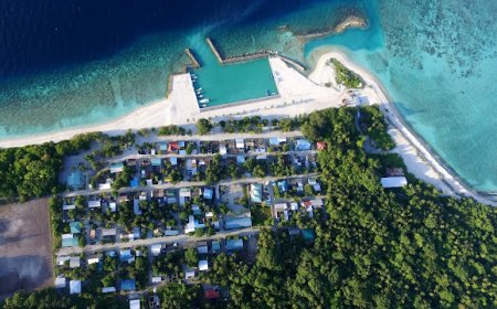 ފައިނު އެކްސިޑެންޓުގައި އަނިޔާވި ދެ ދަރިވަރުންނާއި  ޓީޗަރަށް ވެންޓިލޭޓަރުގައި ފަރުވާދެނީ