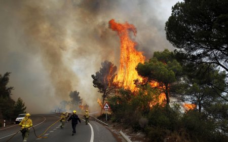Blaze Kills Two in Southern Spain