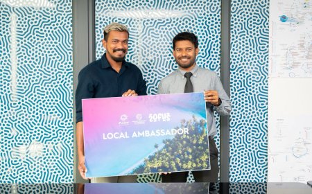 ޓޫ އޮފް އަސް": ވިޒިޓް މޯލްޑިވްސްގެ ފުރަތަމަ ދިވެހި އެމްބެސެޑަރުން"