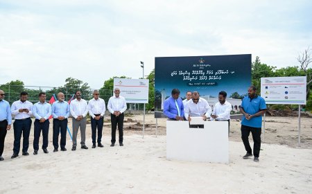 ހެނބަދޫގައި އަޅާ 500 މީހުންގެ ޖާގައިގެ މިސްކިތުގެ ބިންގާ އަޅައިފި