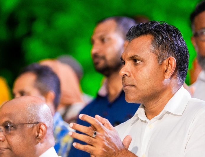 އެމްޑީޕީގެ ރިޔާސީ ޓިކެޓަށް ޝައުގުވެރިކަން އެބަހުރި، މަސައްކަތް ވެސް އެބަ ކުރަން: ފައިސަލް