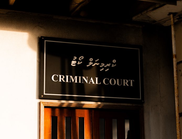 ރަހީނު ކުރުމަށްފަހު އިނގިލި ބުރިކޮށްލި މައްސަލަ 4 މީހެއްގެ މައްޗަށް ސާބިތުވެއްޖެ