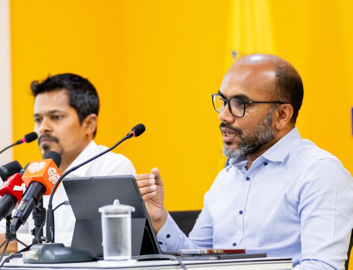 ދަރަނީގެ ވާހަކަ ދައްކަން ސައީދު ކުފޫ ހަމައެއްނުވޭ: އަމީރު