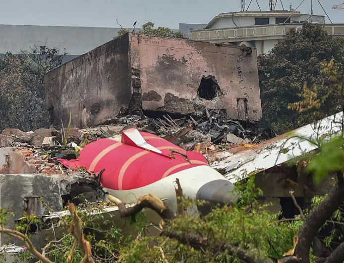 Cockpit Audio Deepens Mystery of Air India Flight 171 Crash