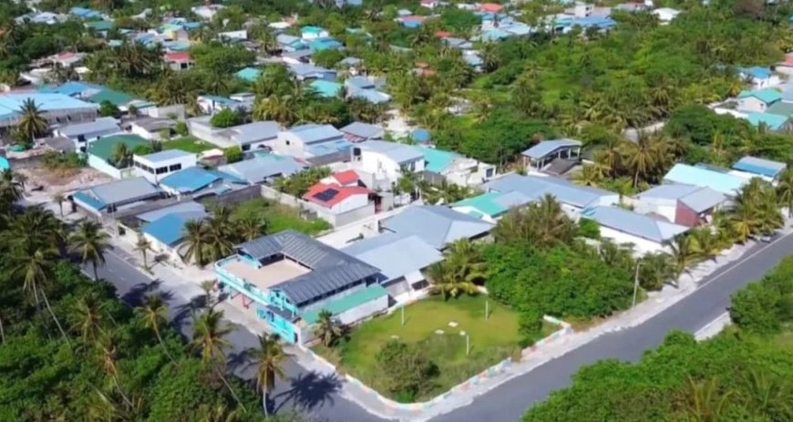 ބާރު ސްޕީޑުގައި ދުއްވި ސައިކަލަކުން ޖެހި އުމުރުން ދުވަސްވީ މީހަކަށް އަނިޔާވެއްޖެ