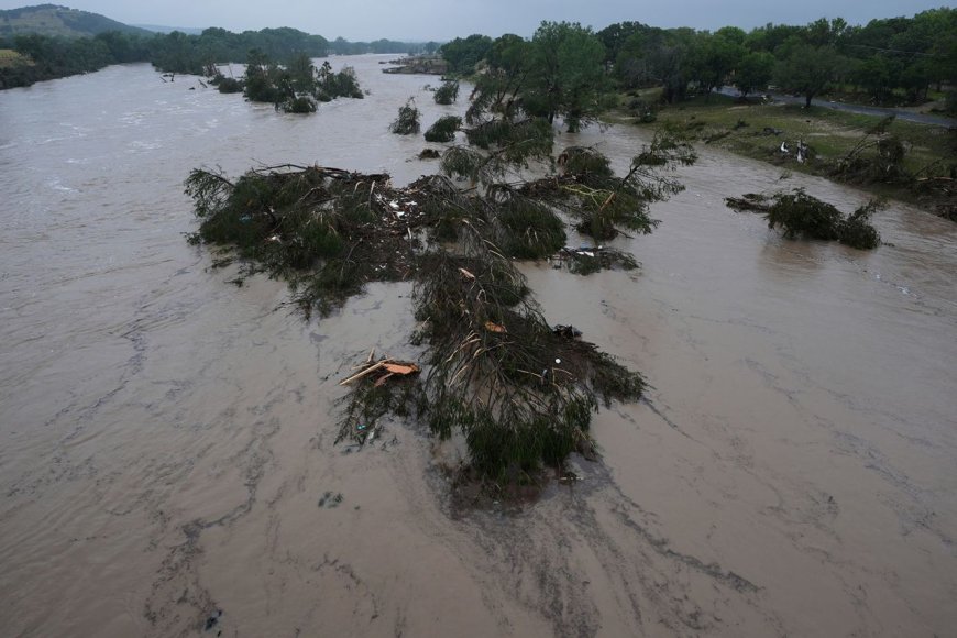 Death Toll Surpasses 100 in Catastrophic Texas Flooding