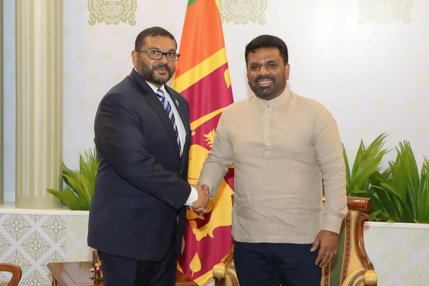 ސްރީލަންކާގެ ރައީސްގެ އަރިހަށް ދިފާޢީ ވަޒީރު ޣައްސާން އިޙްތިރާމުގެ ޒިޔާރަތެއް ކުރައްވައިފި