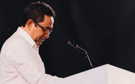 ކަރުދާސް ފޯމުގެ ބަދަލުގައި އީފާސް ބޭނުންކުރާތީ އީސީ ގޮވައިގެން ޔާމީން ކޯޓަށް!