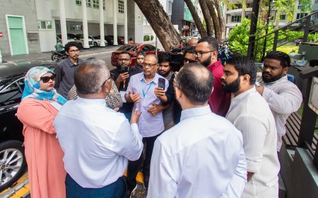 އިހުތިޖާޖުކުރާ މީޑިއާތަކާއި ރައީސް ބައްދަލުކުރައްވަނީ