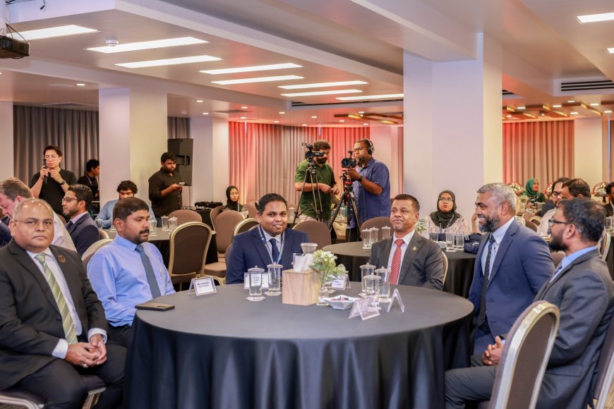 މޯލްޑިވްސް މެޑިކަލް ކޮންފަރެންސް ފަށައިފި