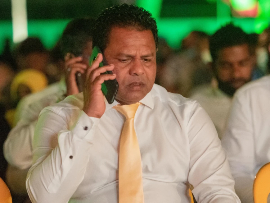 ކެއުމުގެ ބިލުތަކަށް ނުދައްކާހުރި މިލިއަނެއްހާ ރުފިޔާ ދިހަ ދުވަސްތެރޭ ދެއްކުމަށް ފެނަކައިގެ މައްޗަށް ހުކުމެއް