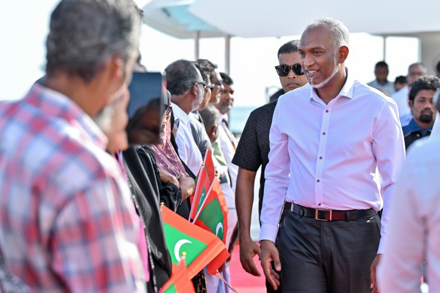 އަތޮޅު ކައުންސިލްތައް އުވާލުމަށް ޤާނޫނު އަސާސީއަށް ބަދަލު ގެންނަނީ