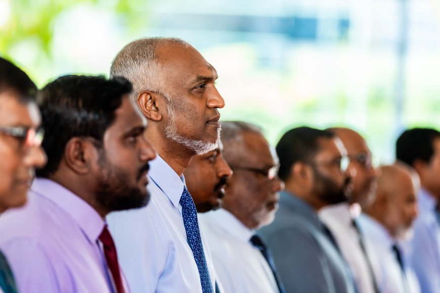 މެދުރާއްޖެތެރެއަށް ކުރައްވާ ދަތުރުފުޅެއްގައި ރައީސް ފުރާވަޑައިގަންނަވައިފި