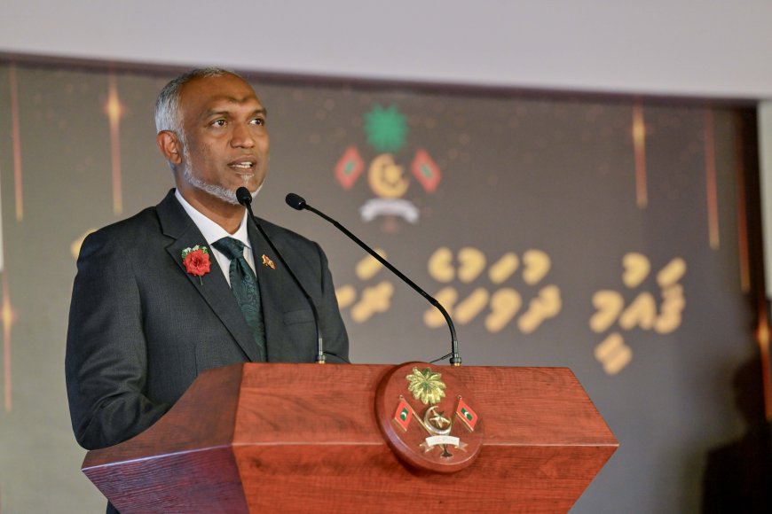 ހިތަށް އަންނަހާ އެއްޗެއް ގަލަމުން ލިޔުމަކީ މިނިވަންކަމެއް ނޫން: ރައީސް