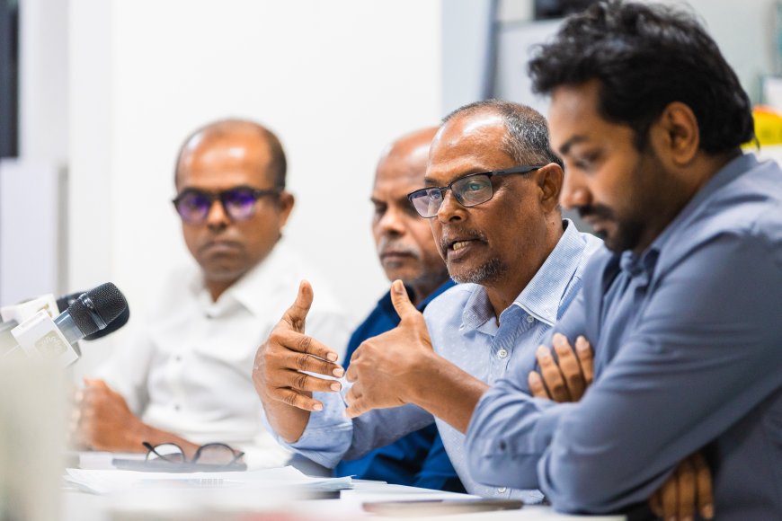 އަވަސް އަރުވާލައިގެން މީޑިއާ ބިލު ފާސްކުރަން އުޅެނީ ސަރުކާރު ނުރުހޭ މަޢުލޫމާތު ހާމަކުރުމަށް ހުރަސްއަޅަން: ނޫސްވެރިން