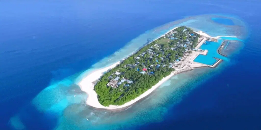 އުކުޅަހުގައި ވަޅިން ހަމަލާދީ ޒަހަމްކޮށްލި މީހާ އިތުރު ފަރުވާއަށް މާލެ ގެނެސްފި