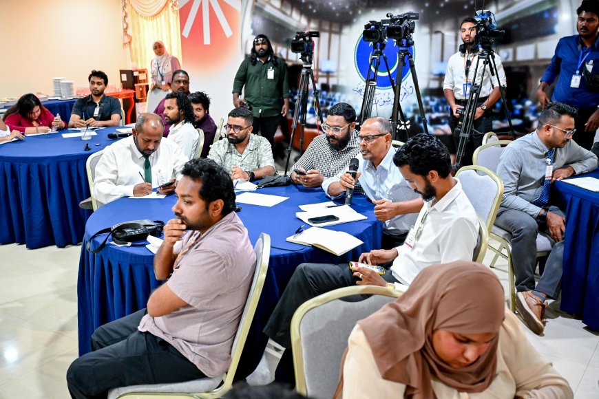 ޤާނޫނު އަސާސީން ލިބިދޭ ހައްޤެއް ކަށަވަރުކުރުމަށް މަޝްވަރާކުރާކަށް ނުޖެހޭ: ނޫސްވެރިން