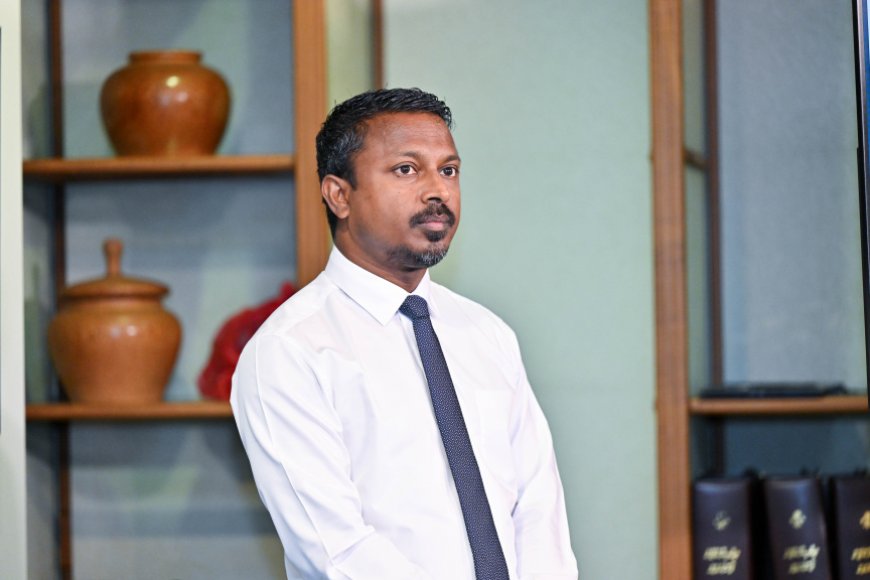 ޕްރެޝަރު ބޮޑުވެ, މީޑިއާ ބިލަށް އޭޖީގެ އިސްލާހުތަކެއް