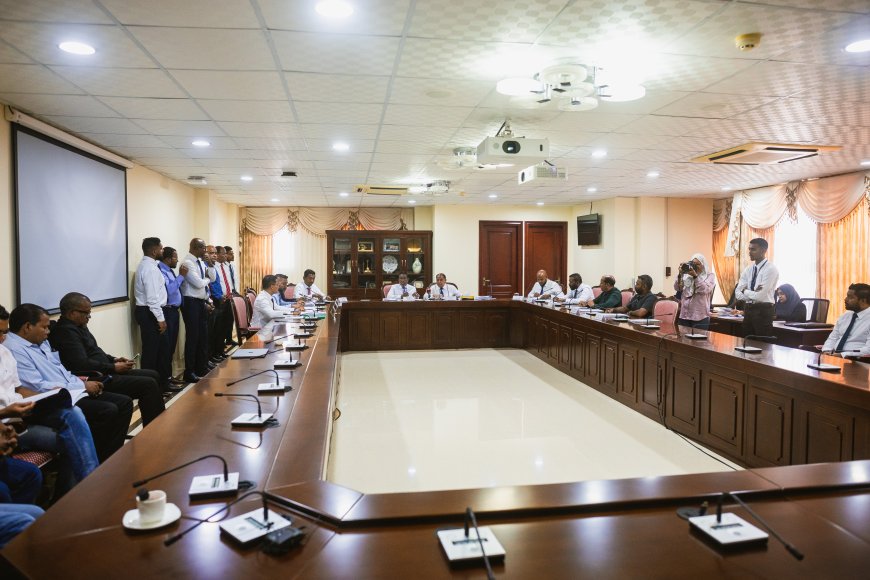 މީޑިއާ ކޮމިޝަނަށް މަޖިލީހުން ކަނޑައަޅާ މެންބަރު ކަމަށް ކުރިމަތިލާން ހުޅުވާލައިފި
