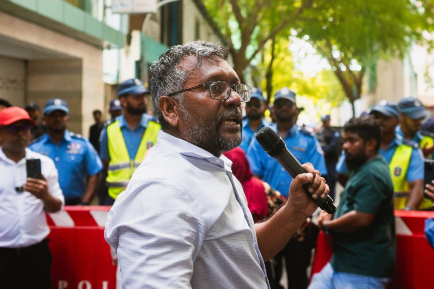ހުދުމުހުތާރު ވެރިން ބޭނުންވާނީ ނޫސްވެރިންގެ އަނގަ ބަންދުކުރަން: ފައްޔާޒު