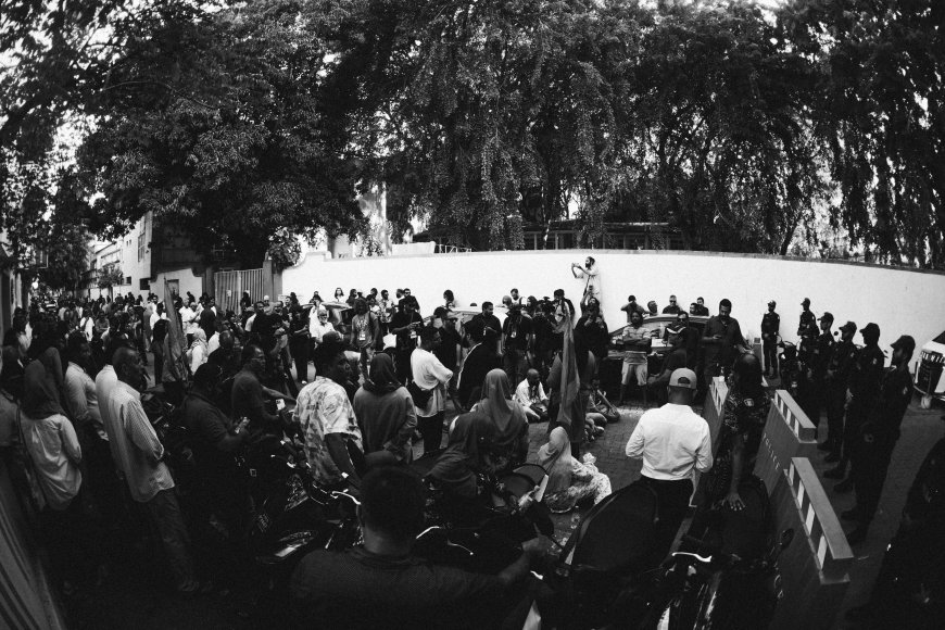 Media Protests. Photo: Viraasee