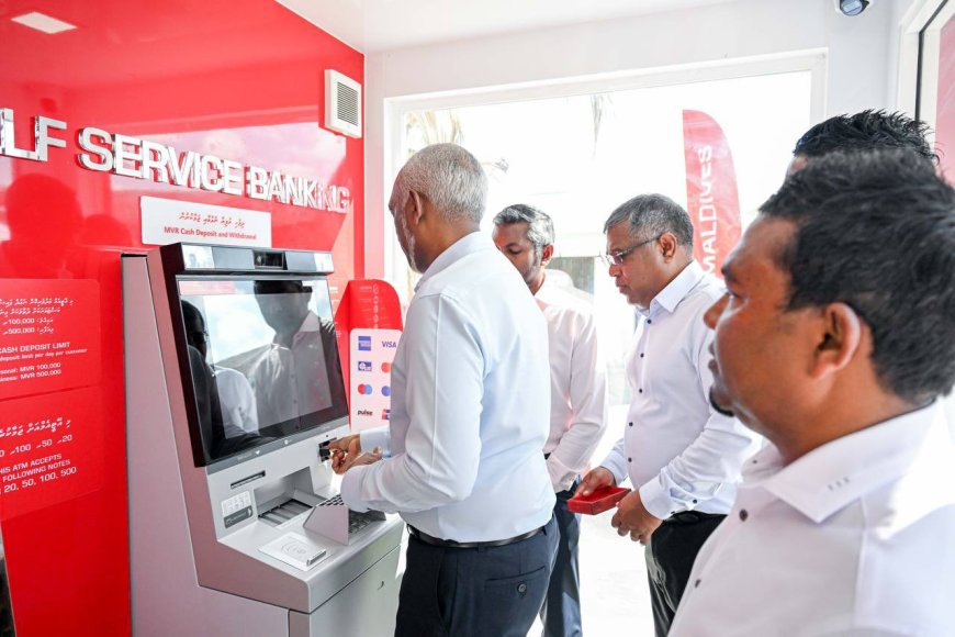 ބިލެތްދޫއިން ރައީސް އަށް ދިން ލަގަބު: އޭޓީއެމް ދޮންބެ
