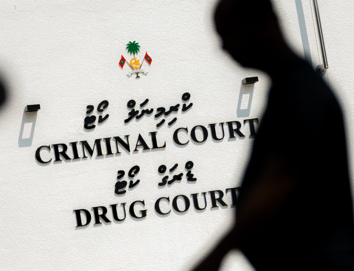 ފުލުހުންގެ ގަރާޖަކަށް 'ވަގަށް' ވަން މީހަކު ހައްޔަރުކޮށްފި