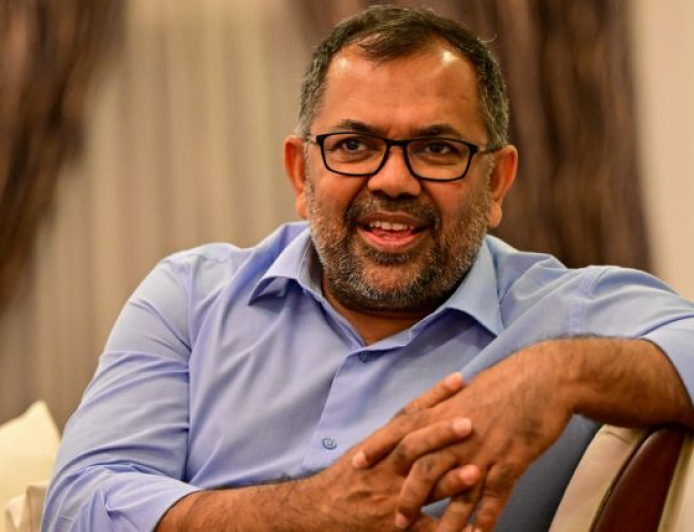 މުއިއްޒު އަންގަވައިގެން ޒަމީރު އިސްތިއުފާ ދީފި