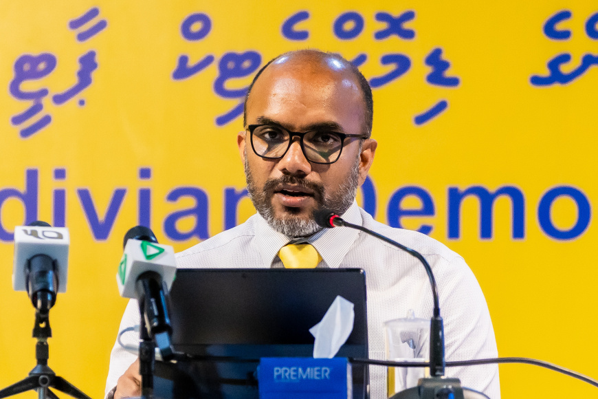 އަންނަ އަހަރު ބަޖެޓު ހަދާފައި އޮތީ ލޯކަލް ކައުންސިލް އިންތިހާބަށް ވަޒީފާ ދޭން: އަމީރު