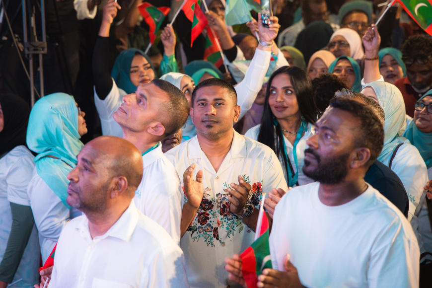 ޖަޕާނު ސަފީރަކަށް މަހުލޫފް އައްޔަން ކުރަން އެމްޑީޕީ މެންބަރުންގެ ވޯޓާއެކު ފާސްކޮށްފި