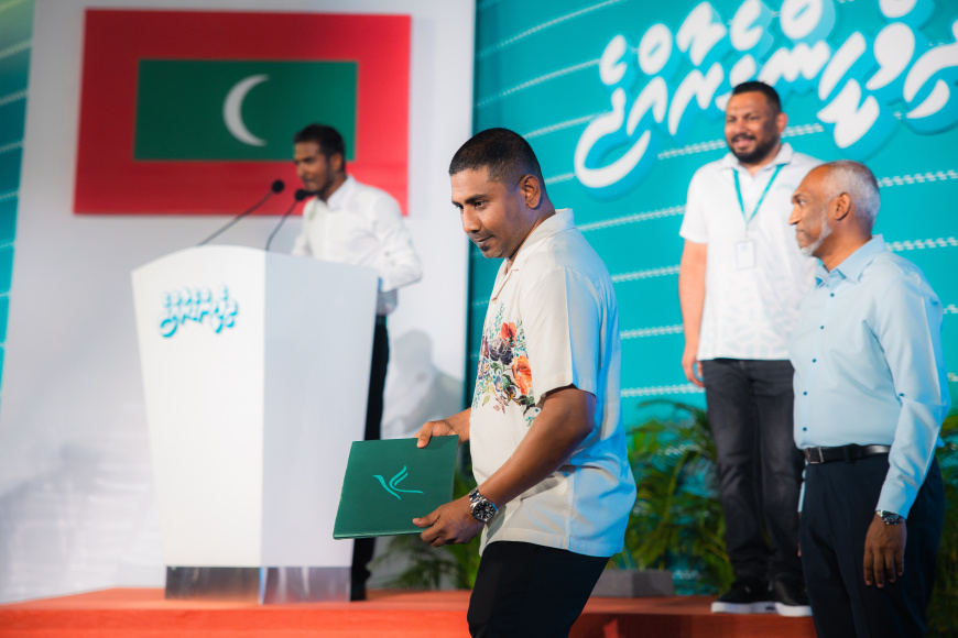 މަހުލޫފް، ޖަޕާނު ސަފީރަކަށް އައްޔަން ކުރަން މަޖިލީހަށް ފޮނުވައިފި