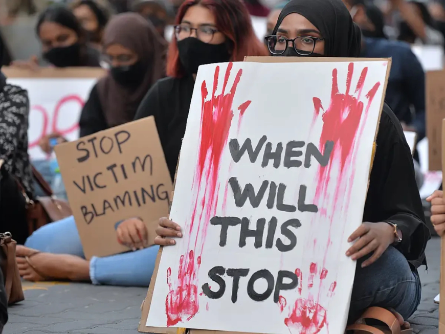 10 އަހަރުގެ ކުއްޖަކަށް ގަދަކަމުން ސިނގިރޭޓު ބޯންދޭން އުޅުނު މައްސަލައެއް ބަލަނީ