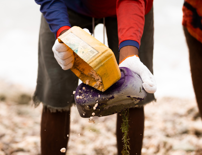 Euro Marketing Partners With No Plastic Maldives for Coastal Clean-Up