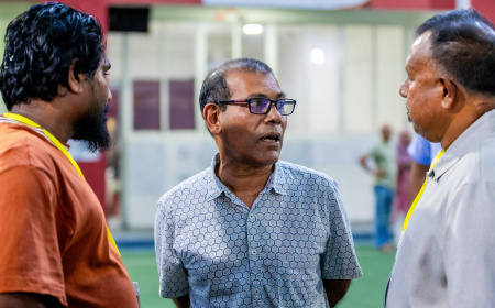 ރާއްޖެ މިވަނީ ދަރަނީގެ ދަންތުރައެއްގައި ބަނދެވިފައި: ރައީސް ނަޝީދު
