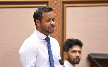 އައްޑޫގައި ޕްރޮޖެކްޓެއް ނުހިނގާތީ މުއްތަލިބް މަޖިލީހަށް ހާޒިރުކުރަނީ