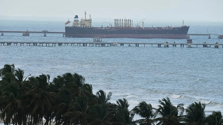 US Launches Operation Against Venezuela-Linked Tanker