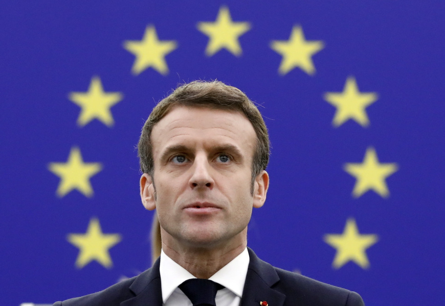 Macron Urges EU to Deploy Strongest Trade Tool Against U.S. Tariff Threats