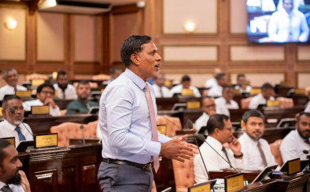 2.4 ބިލިއަނަކީ ފައިސާ ޗާޕުކުރުމުގެ ފެށުން، ބާކީ ހުރި 20 ބިލިއަންވެސް ޗާޕުކުރާނެ: ޑރ. ޝަމްހީދު