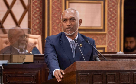 މާޗު މަހުން ފެށިގެން ކޮންމެ ހަފްތާއަކު ހޯމަދުވަހު އެއްގަޑިއިރަށް ނޫސްވެރިންނާއި ބައްދަލުކުރާނަން: ރައީސް