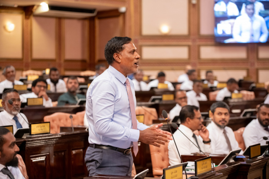 2.4 ބިލިއަނަކީ ފައިސާ ޗާޕުކުރުމުގެ ފެށުން، ބާކީ ހުރި 20 ބިލިއަންވެސް ޗާޕުކުރާނެ: ޑރ. ޝަމްހީދު