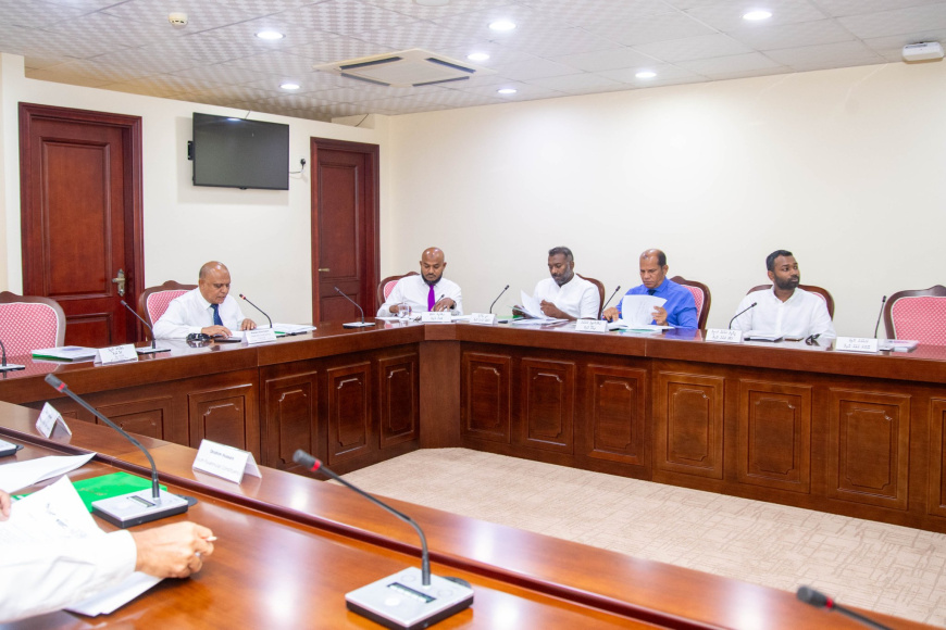 ރިޔާސީ އިންތިހާބާއި މަޖިލިސް އިންތިހާބު އެއްކޮށްލަން ކޮމިޓީން ފާސްކޮށްފި