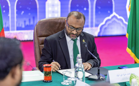 ހަނގުރާމަ ކުރާތީ ކަމަށް ބުނެ ދަތުރު ކެންސަލް ކުރި އުމްރާ ގުރޫޕް ސަސްޕެންޑުކޮށްފި