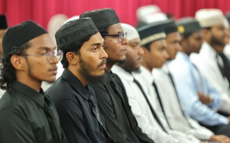 މާލޭގެ ހުރިހާ މިސްކިތެއްގައި މިއަދު ހުކުރު ނަމާދު ކުރާނީ ޒުވާން ހަތީބުން