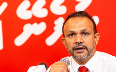 ރެފެރަންޑަމް ހުއްޓުވައިދިނުމަށް އެދި ސުޕްރީމް ކޯޓަށް