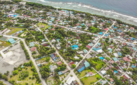 އައްޑޫ ސިޓީ ހިތަދޫ ފަތާ ޓްރެކް ސަރަހައްދުގައި މަރުވެފައިއޮތް ބިދޭސީއަކު ފެނިއްޖެ
