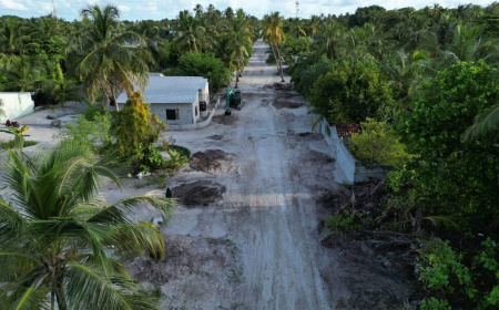 ގާއުނޑޫދޫ އަލުން ހުޅުދުއްފާރުގެ އިހުތިސާސްގެ ތެރެއަށް
