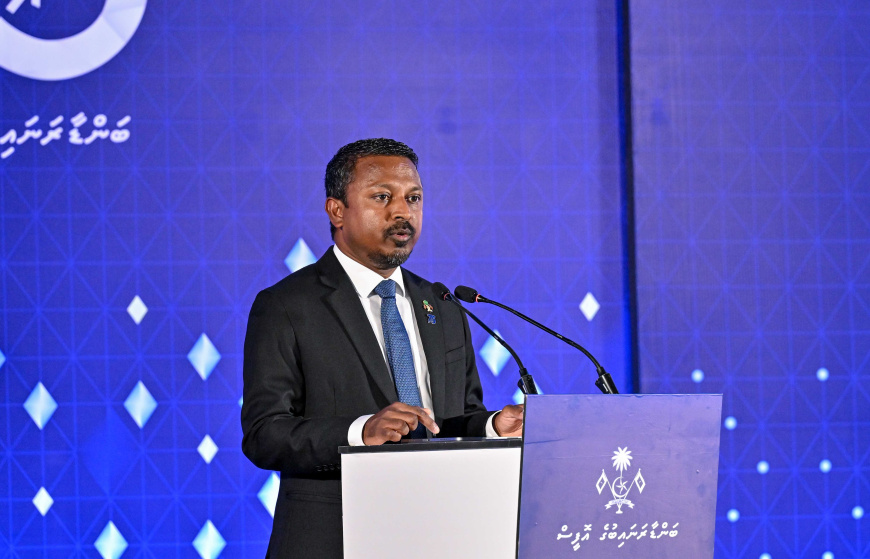 ގިނައިން އިންތިހާބު ބޭއްވުމުން ގައުމުގެ ހަމަޖެހުމާއި އިގްތިސާދަށް ނޭދެވޭ އަސަރު ކުރޭ: އުޝާމް