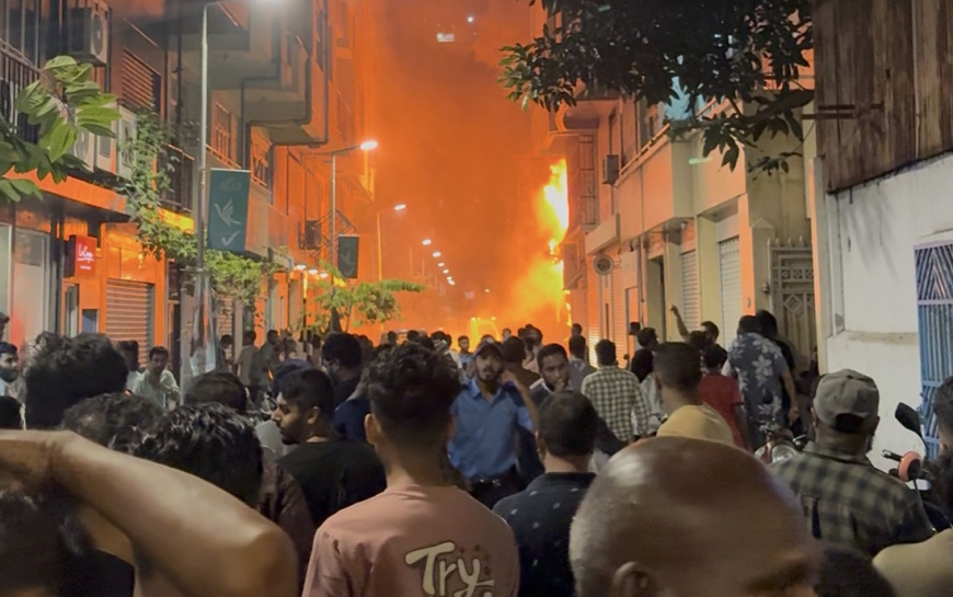 ގުދަނުގައި ރޯވި ހާދިސާއާ ގުޅިގެން 77 މީހަކަށް ވަގުތީ ބޯހިޔާވަހިކަން ފޯރުކޮށްދީފި