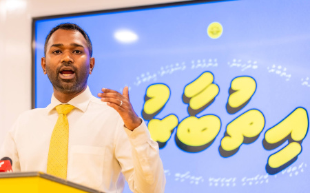 އެއްވެސް ފެކްޝަނަކަށް ނިސްބަތް ނުވަން، ރައީސް ސޯލިހުގެ ތާއީދު އެބައޮތް: މީކާއިލް