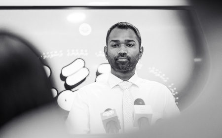 ގަވާއިދުން ހާމަކުރަމުންދާ މާލީ މައުލޫމާތުތައް ހާމަކުރާނެކަމަށް ބުނުމުން މީކާއީލް ހޫނުފެނަށް